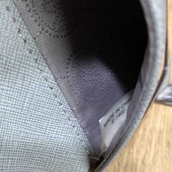 MICHAEL KORS GENUINE LEATHER GRAY SNAKE STYLE CARDS WALLET - Picture 6 of 10